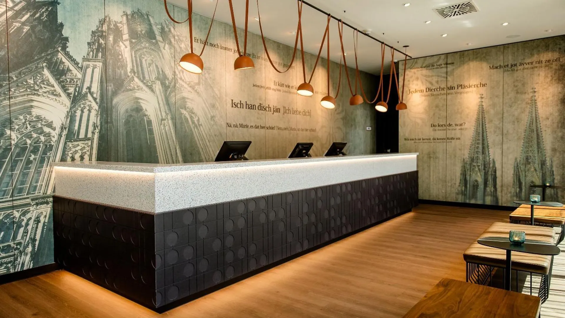 Hotel Motel One Koeln-Mediapark