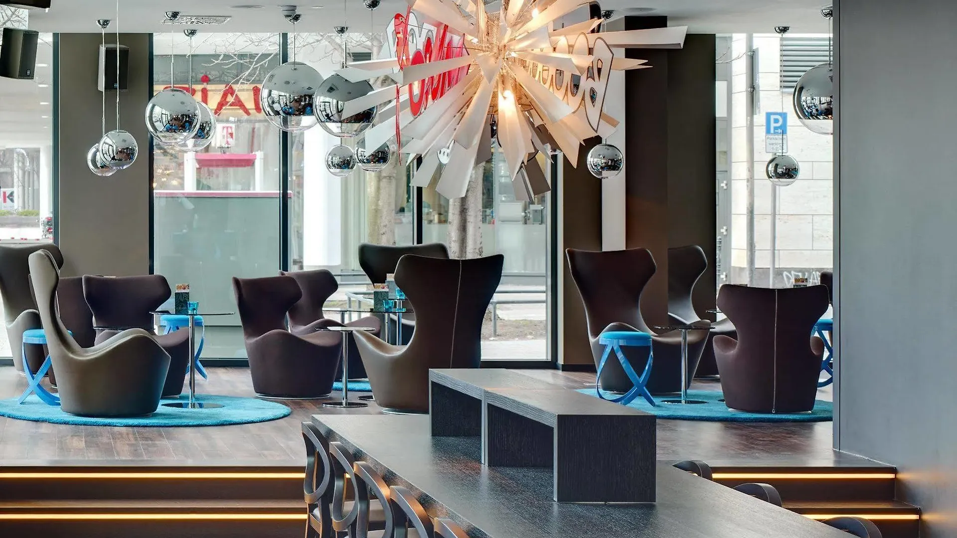 *** Hotel Motel One Koeln-Mediapark Germany