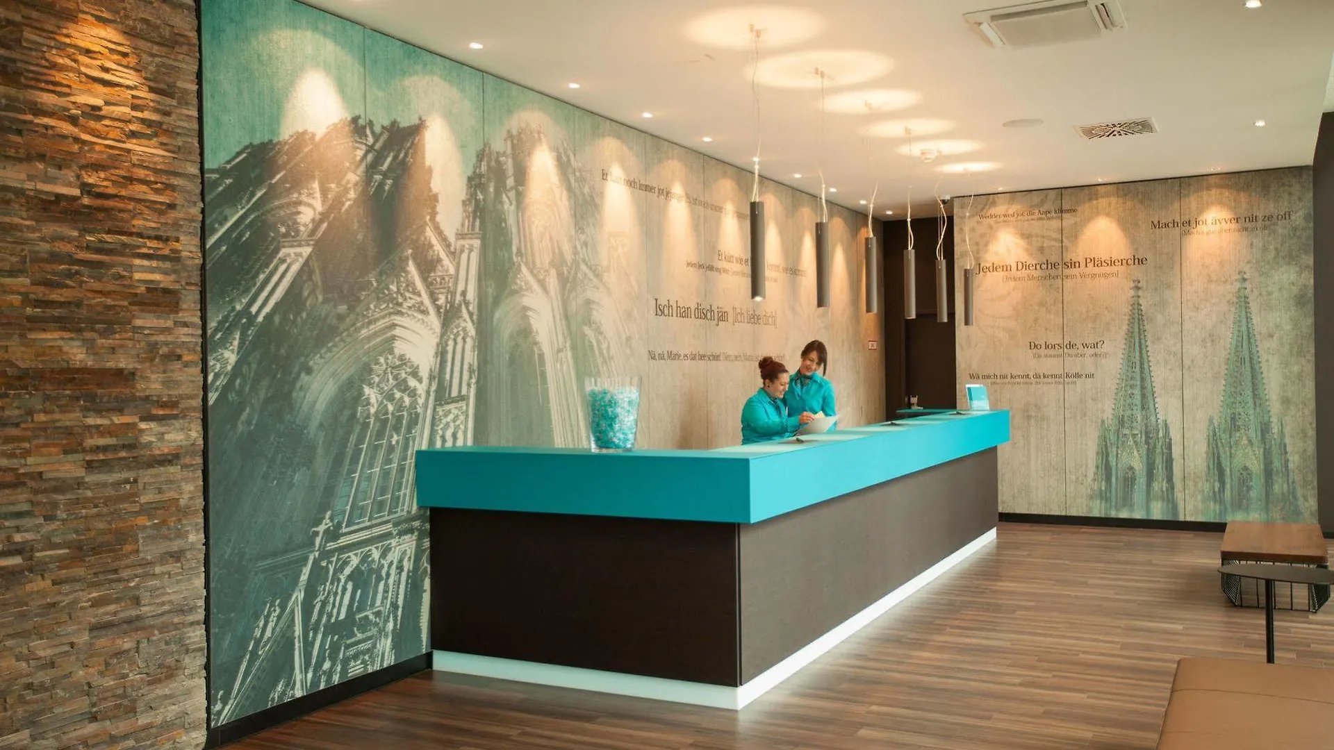 Motel One Koeln-Mediapark Cologne