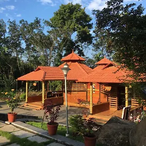 Great Hornbill Serviced , Nilambur 3*, Kalikavu India